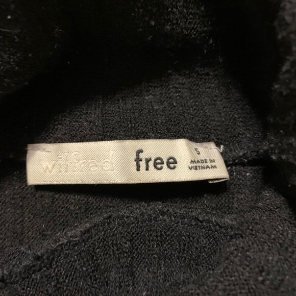 Mock neck long sleeve - Picture 2 of 5